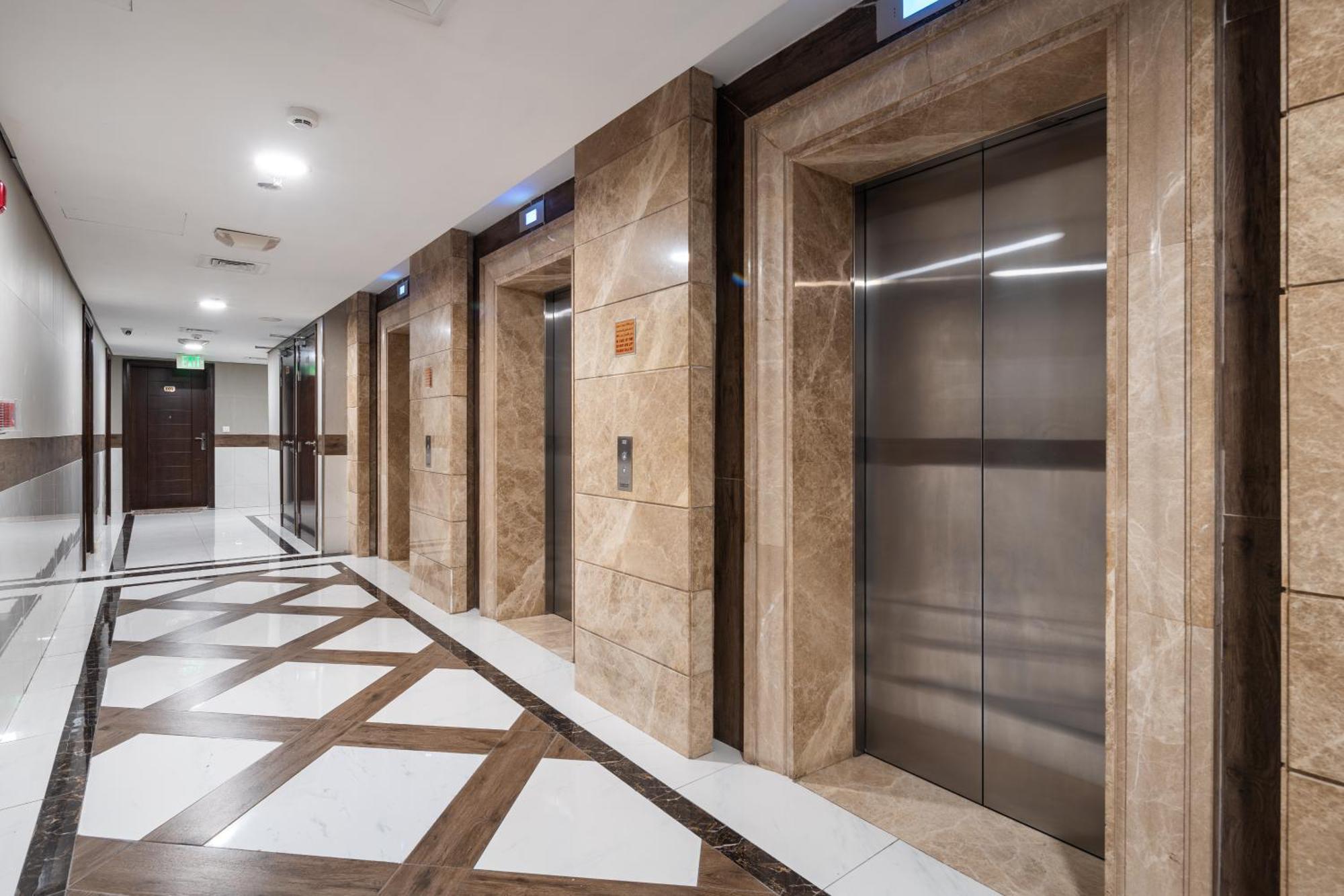 Apartment Comfortable In Prime Silicon Oasis Locatio
